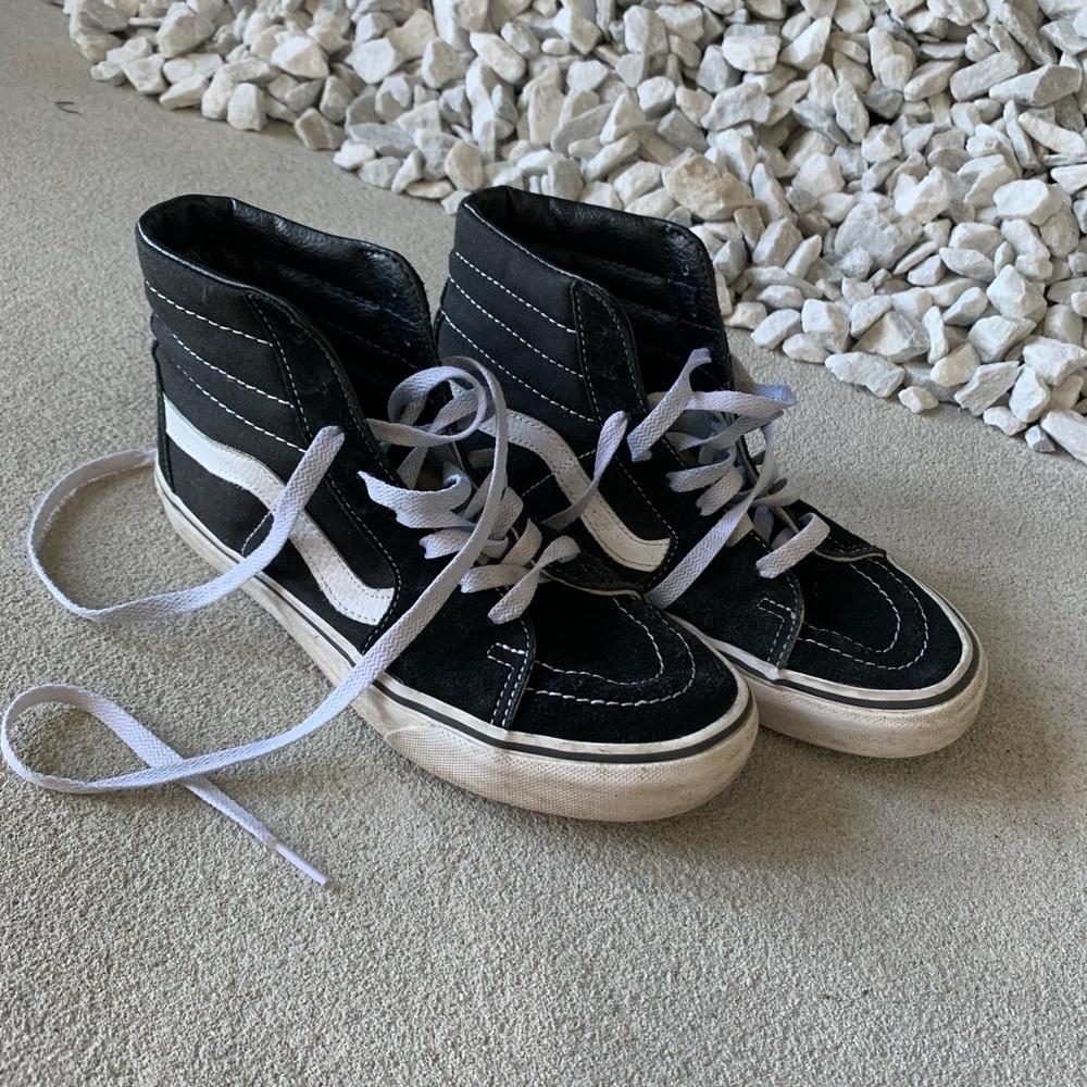 Classic black vans size 8.5